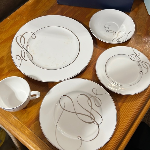 Mikasa Love Story 5-Piece Place Setting, Two